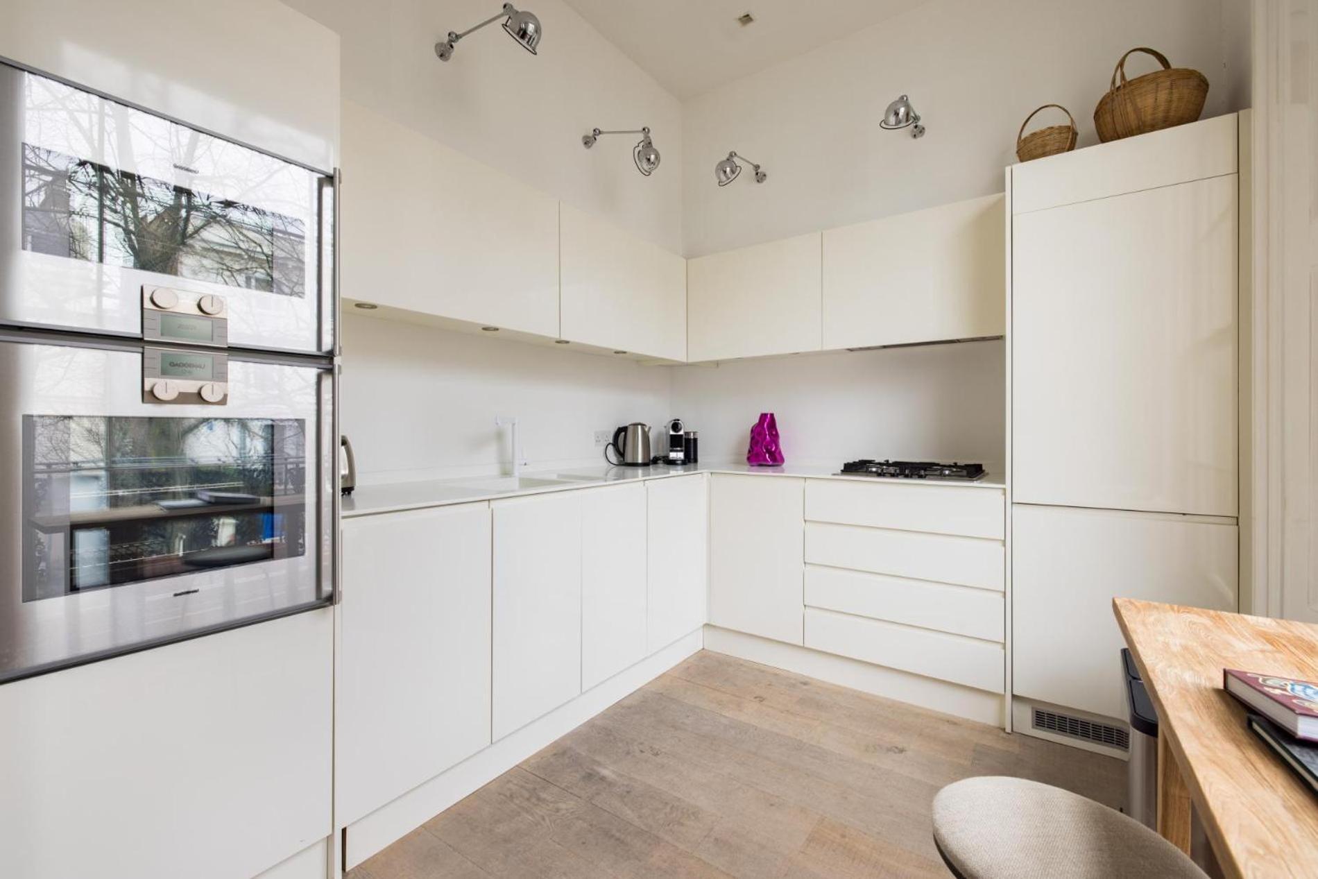 Calm Diva 2 Bedroom In Notting Hill Apartment *